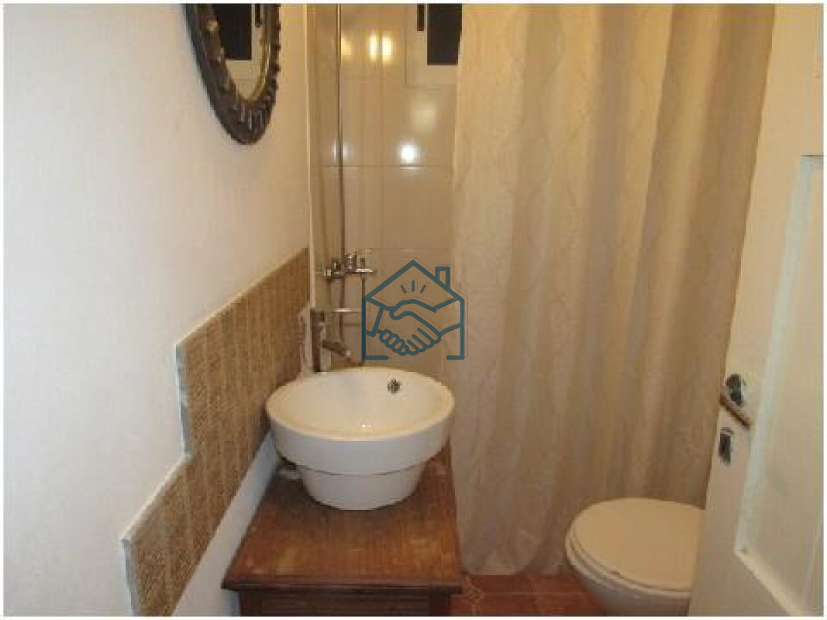 Casa ID.442/Casa-en-la-Península-de-Punta-del-Este-en-Venta---Seis-Dormitorios-y-Piscina- - Casa en la Península de Punta del Este en Venta - Seis Dormitorios y Piscina 