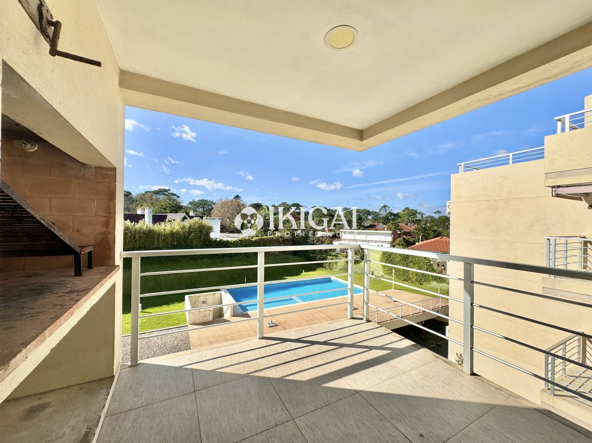 Apartamento ID.168 - Apartamento de un dormitorio en venta, Playa Mansa.