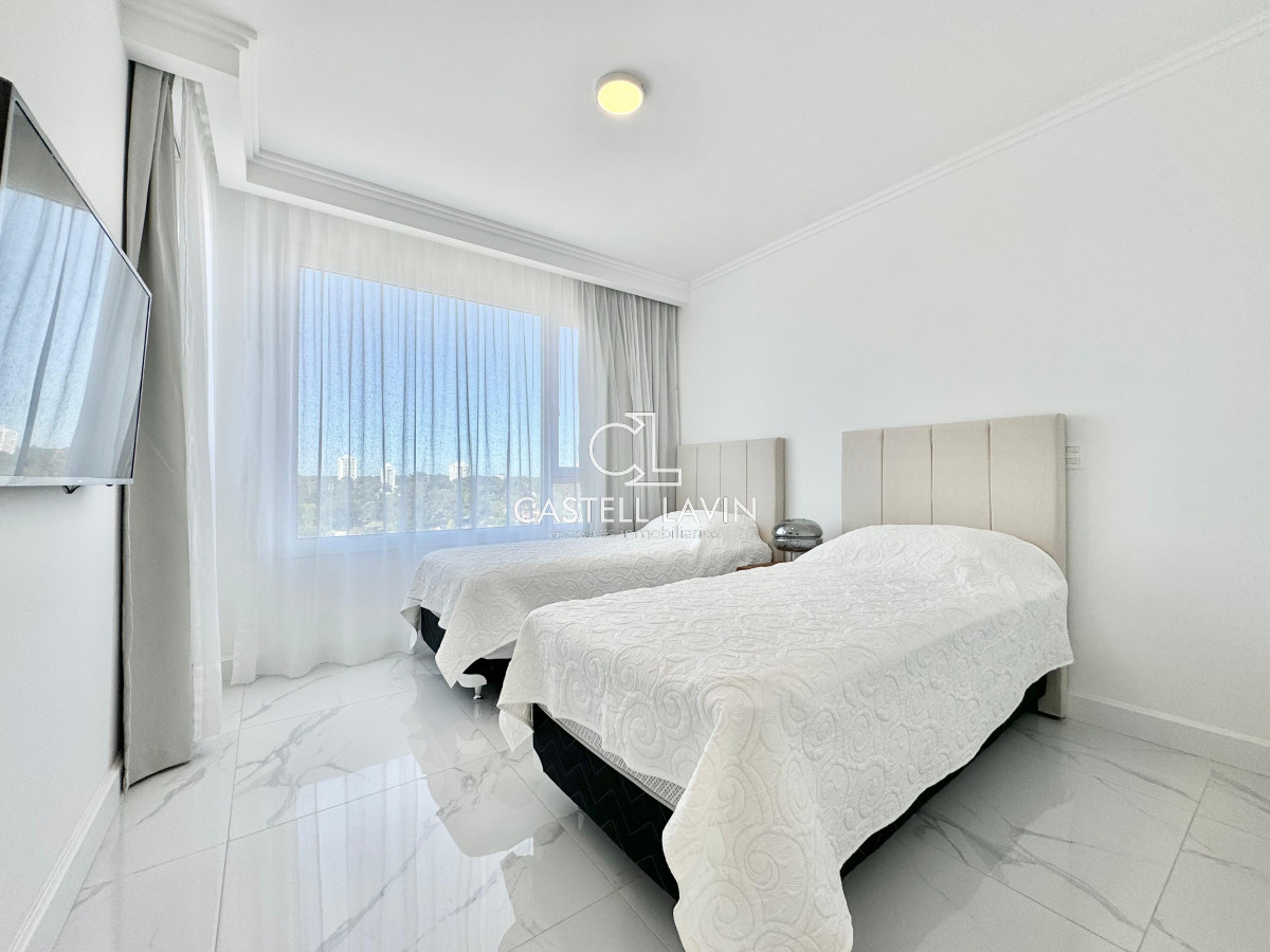 Apartamento ID.29 - Paramount Tower de dos dormitorios frente al mar en Venta, Playa Mansa Punta del este