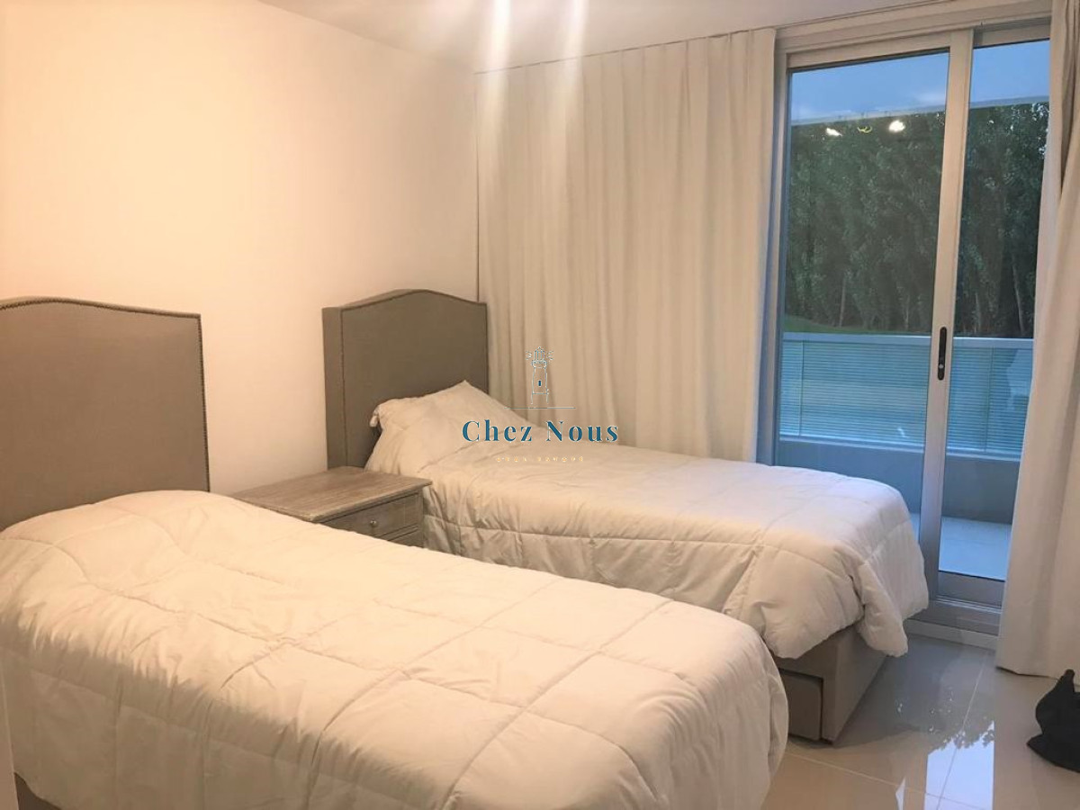 Apartamento ID.174 - Apartamento frente al Mar Dos Dormitorios - Venta