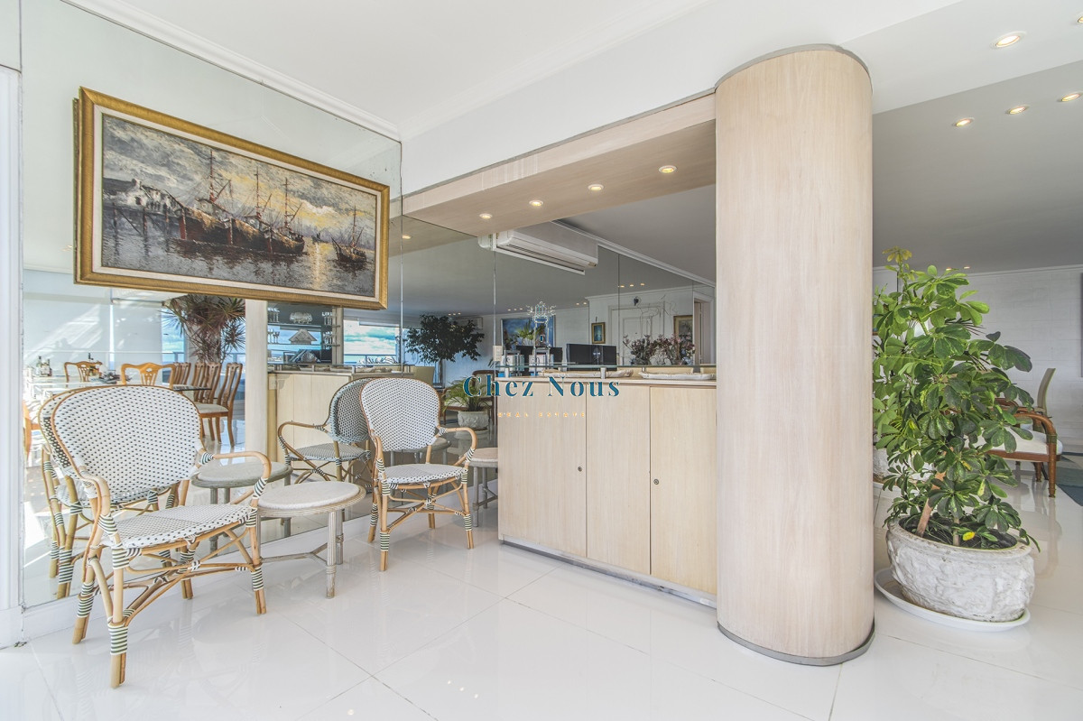 Apartamento ID.123 - Penthouse Frente Al Mar 4 Dormitorios en Venta 