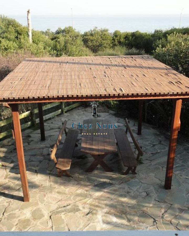 Casa ID.177 - Venta casa en Pinares a una cuadra de la Playa