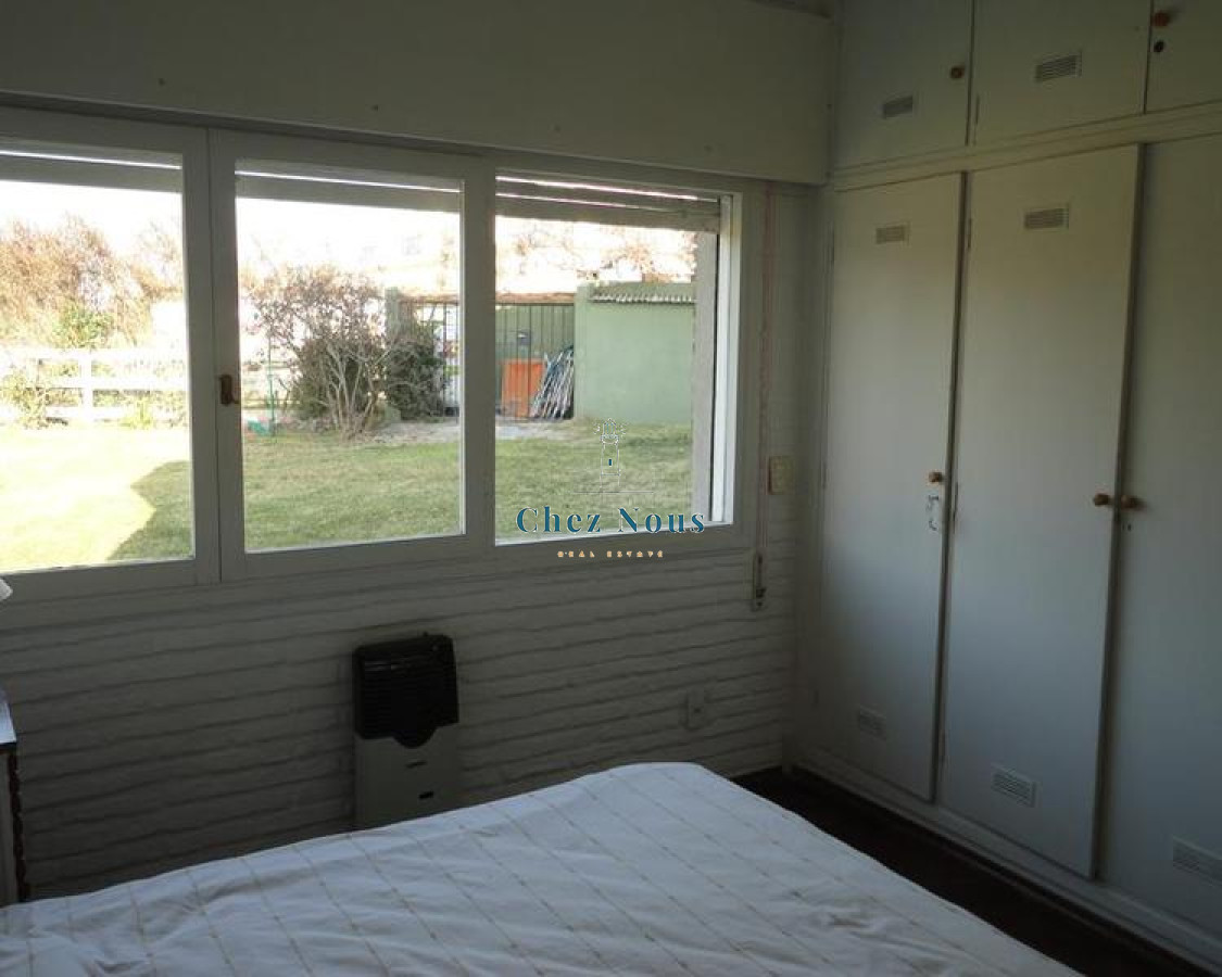 Casa ID.177 - Venta casa en Pinares a una cuadra de la Playa