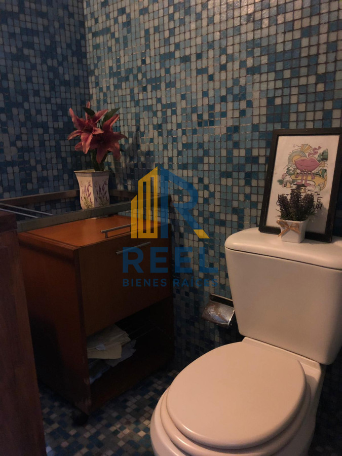 Casa ID.37 - Casa en Venta de 2 Dormitorios a pocos metros de Playa Mansa - Pinares Punta del Este