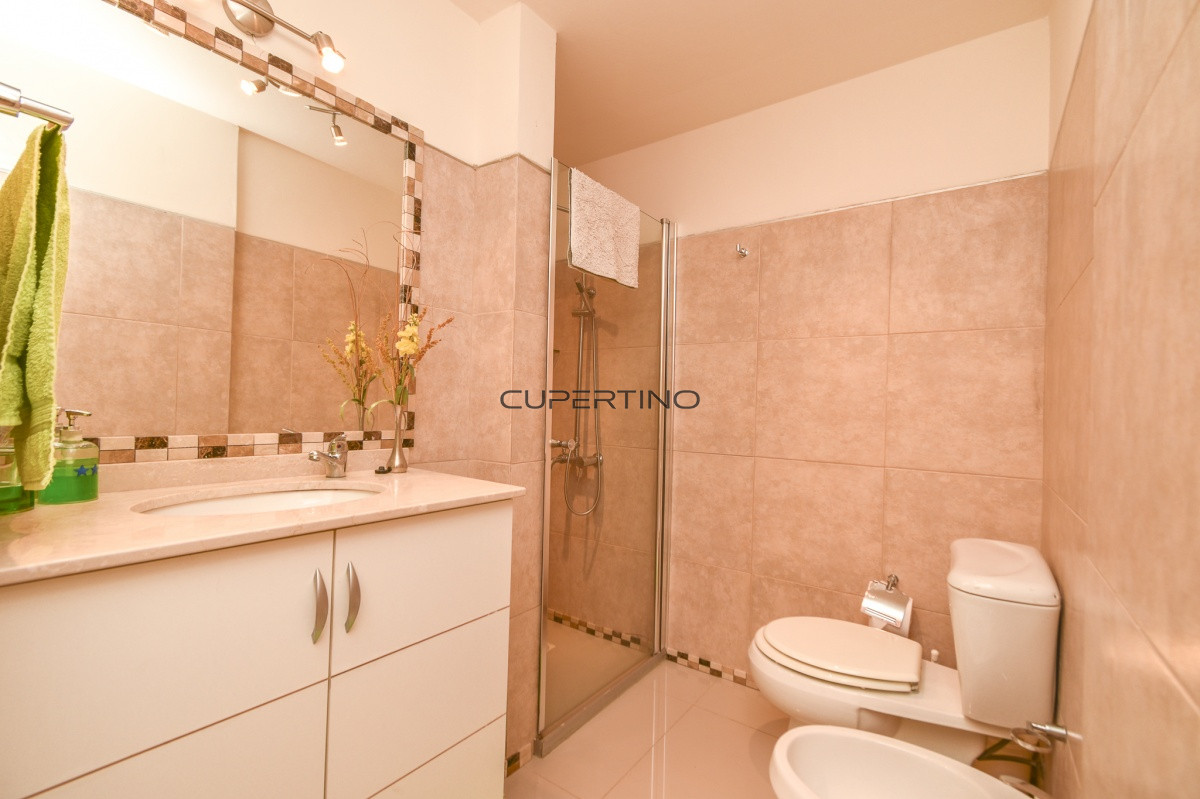 Apartamento ID.2067 - Excelente Apartamento de Tres Dormitorios frente al Mar - Punta Este