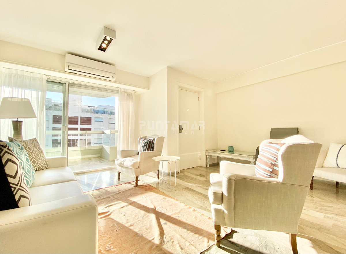 Apartamento ID.212963 - Apartamento de tres dormitorios en venta, Punta del Este