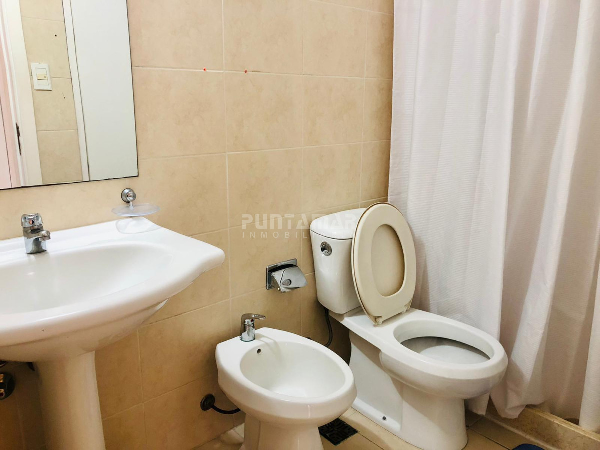 Apartamento ID.212977 - Venta departamento un dormitorio punta del este 