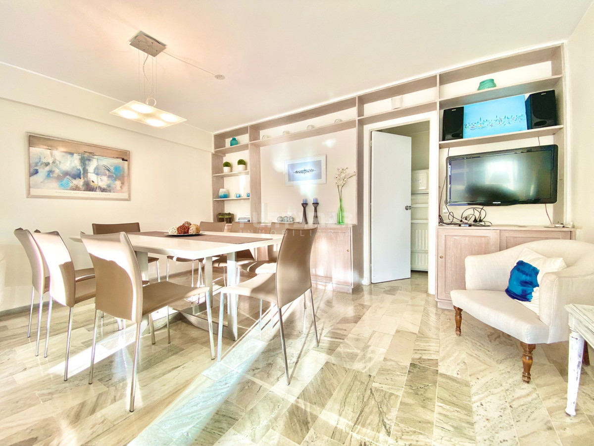 Apartamento ID.212963 - Apartamento de tres dormitorios en venta, Punta del Este