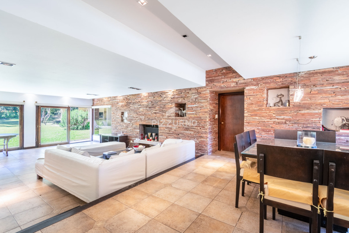 Casa Ref.387 - Buena casa en San Rafael de Cuatro Dormitorios con Pisicina