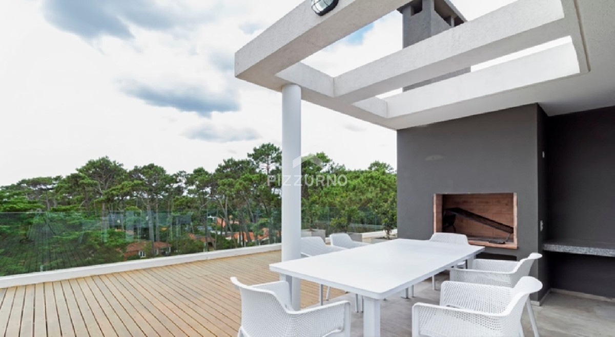 Apartamento Ref.400 - Moderno Apartamento de Dos Dormitorios con Balcón en Venta - Punta del Este