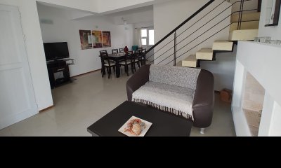 Apartamento de Tres Dormitorios en Manantiales en Venta