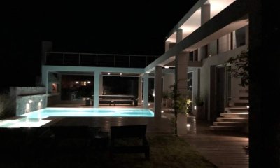 VENTA DE CASA DE 4 DORMITORIOS EN PINAR DEL FARO JOSE IGNACIO PUNTA DEL ESTE