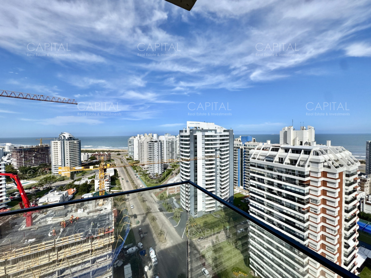 Venta de apartamento en Torres del Este de dos dormitorios - CCP39435A