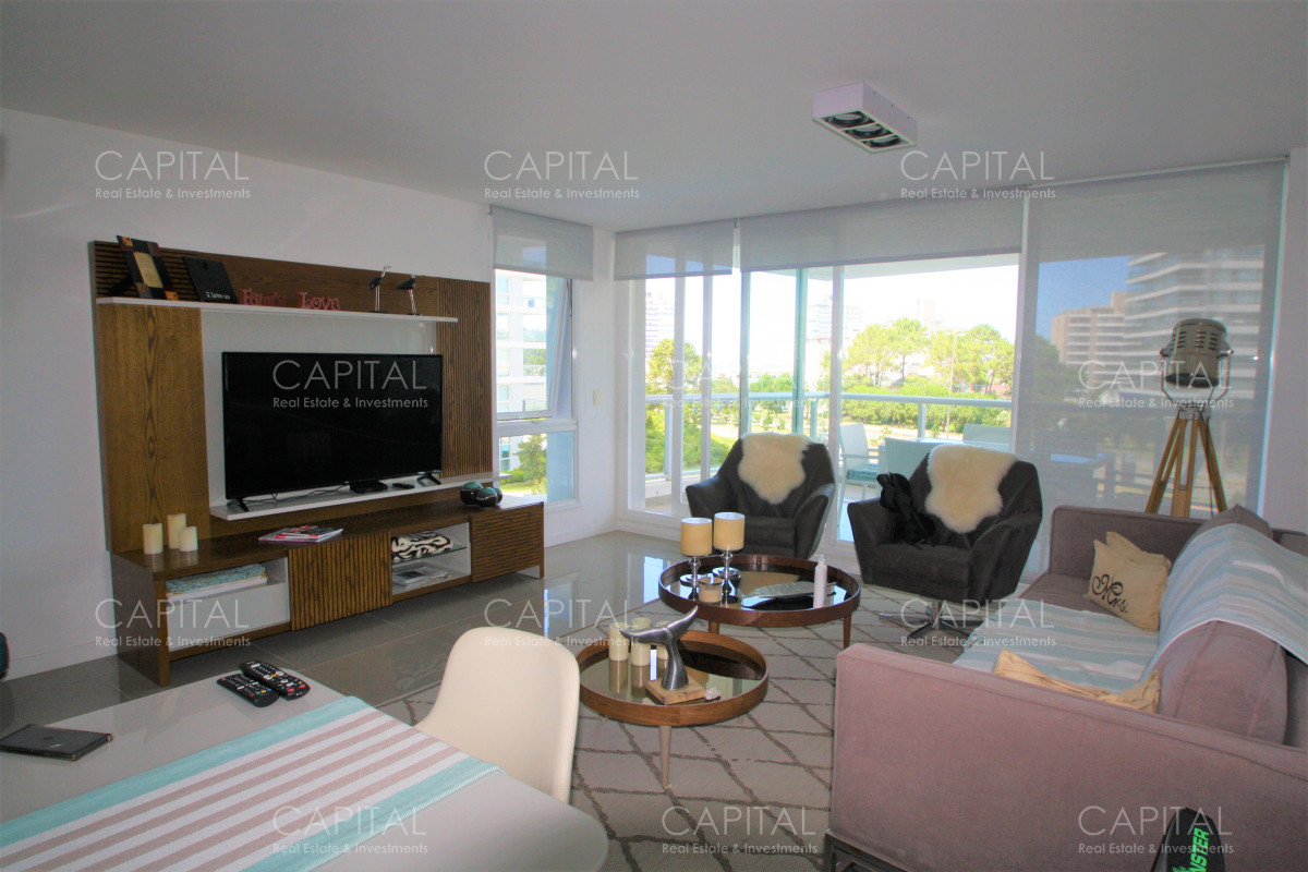 Departamento 3 dormitorios en Torre One a 100 mts de Playa Brava - CCP38831A