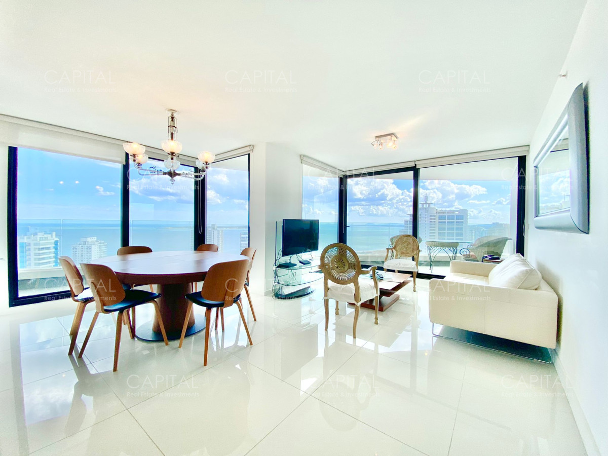 Apartamento en Venta Art Tower Tres Dormitorios en Suite - CCP32684A