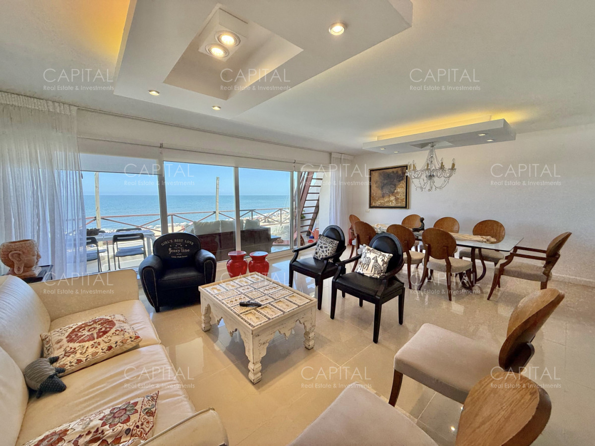 Penthouse Dúplex Reciclado en Primera Fila de Playa Bikini - CCP39711A