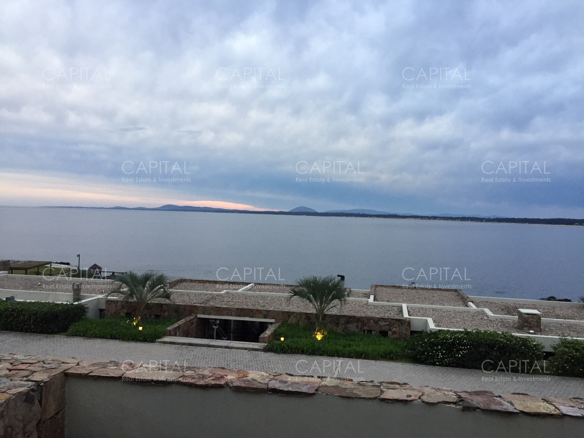 Quartier Punta Ballena Apartamento en Alquiler - CCP28123A