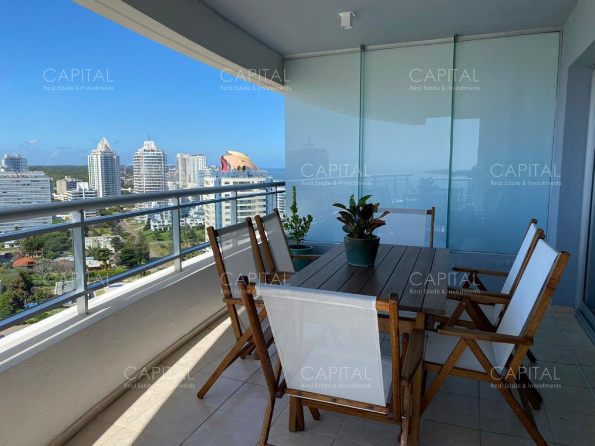 Forest Tower 2 de tres dormitorios en alquiler de temporada, Punta del Este. - CCP35542A
