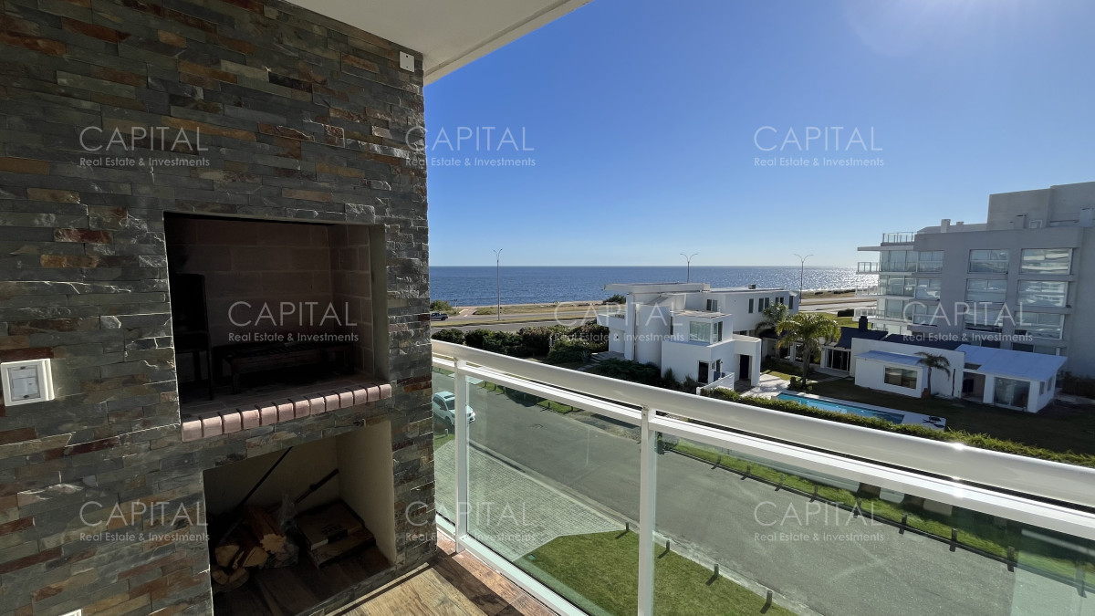 Apartamento en Alquiler de 2 dormitorios en Playa Mansa Punta del Este - CCP39213A