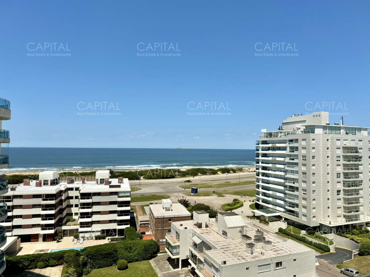Apartamento  Icon Brava en Alquiler de Tres Dormitorios  - CCP37080A