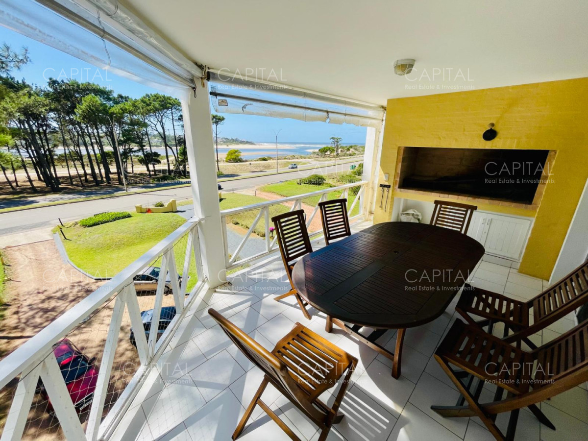 Departamento en venta frente a Playa Brava en Rincón del Indio - CCP39872A