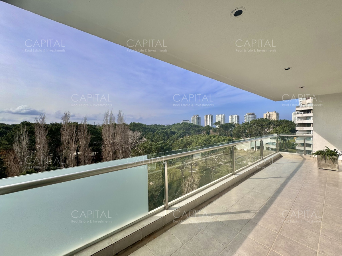 Venta De Apartamento Roosevelt Punta Del Este  - CCP33646A