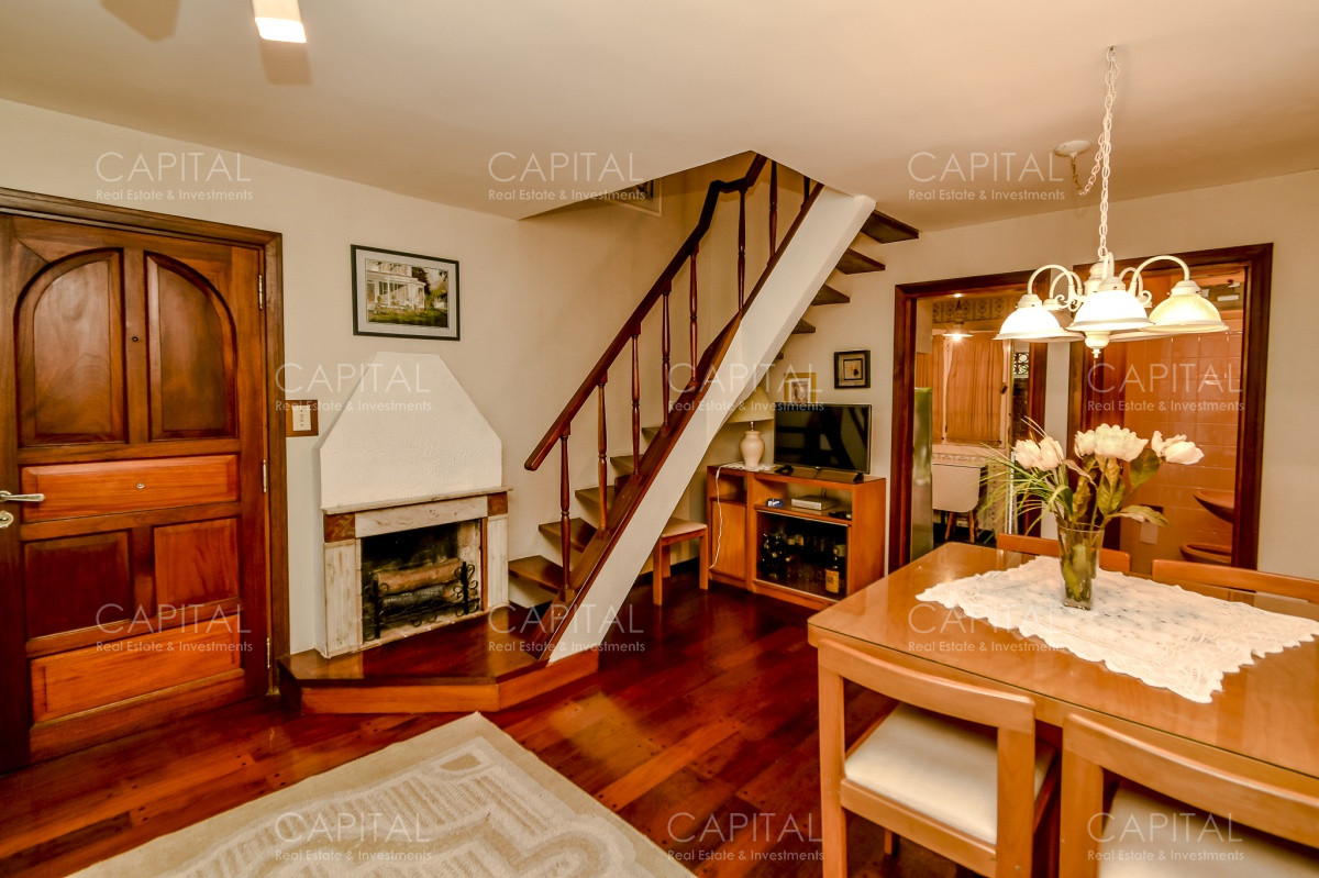 Venta de apartamento estilo casa en Playa Mansa - CCP28844A