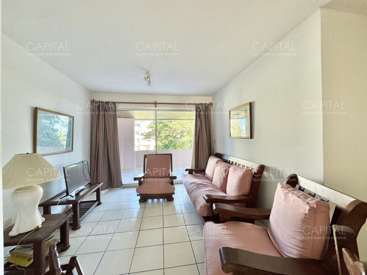 Apartamento en Venta de Tres Dormitorios   - CCP25099A