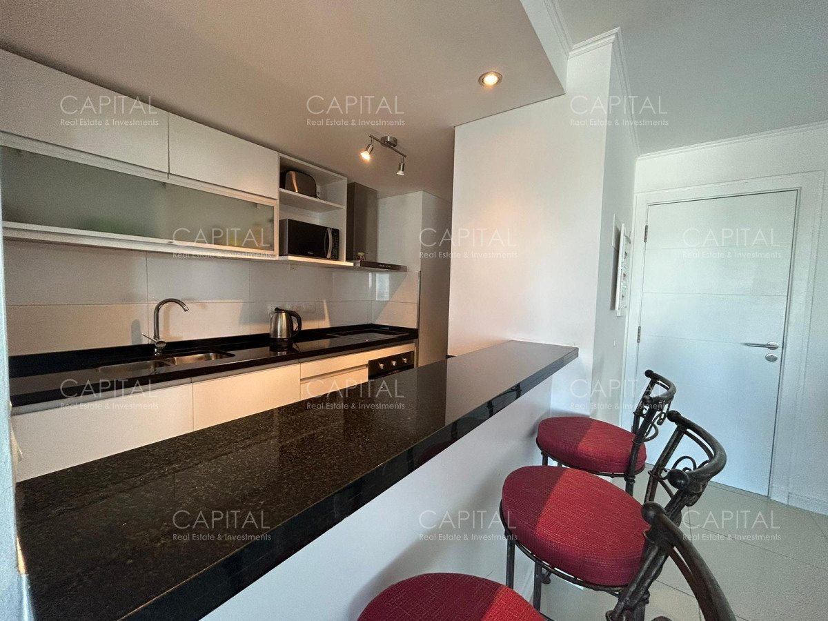 Apartamento ID.35219 - Apartamento en venta, edificio con servicios de categoría. 