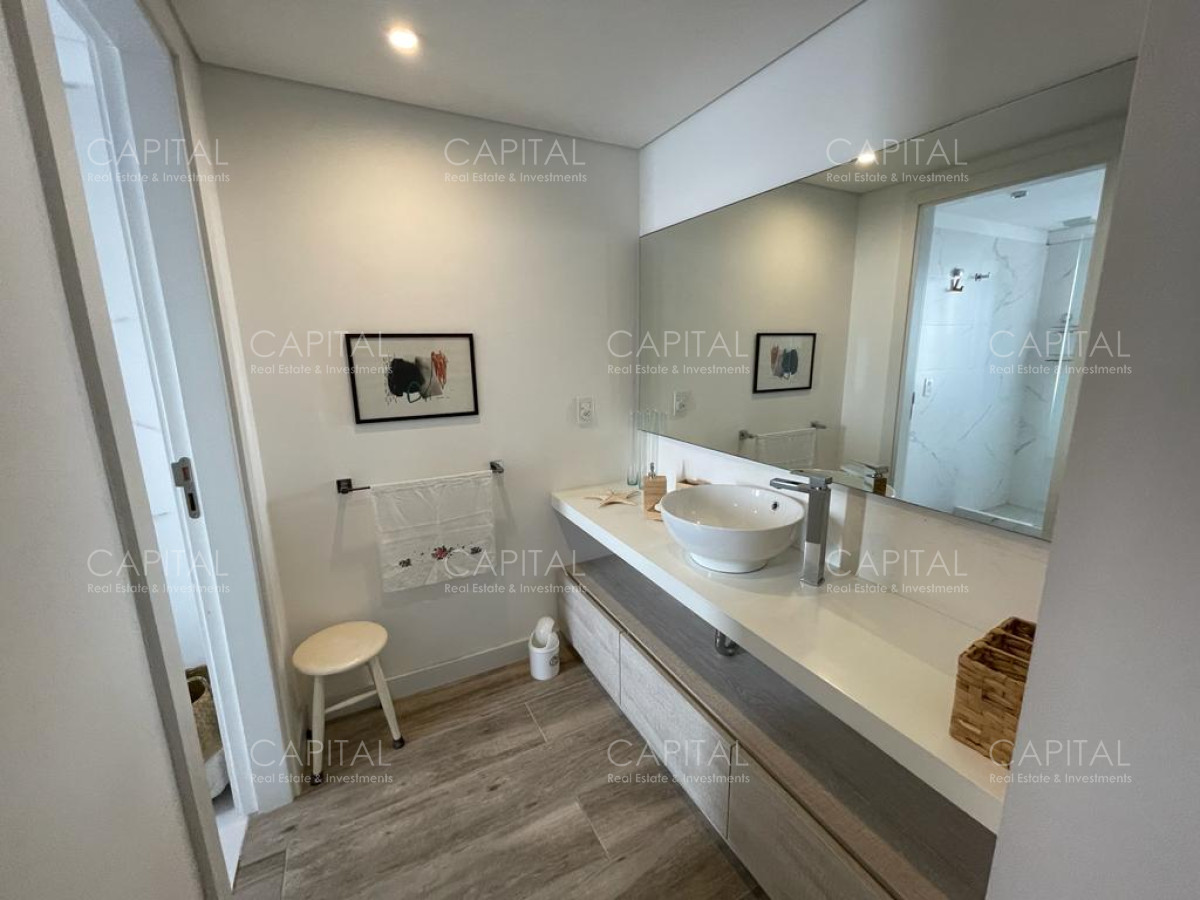 Apartamento ID.36857 - Rincón del Indio 2 suites con gran terraza y servicios