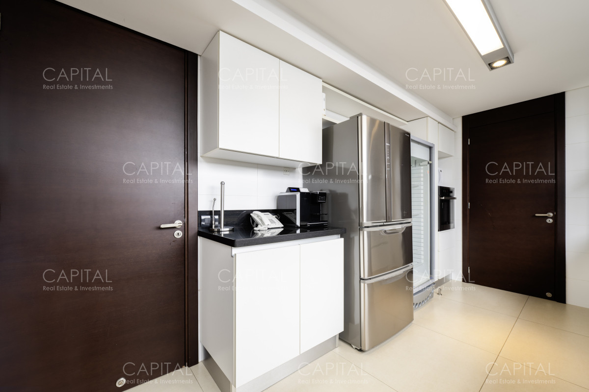 Apartamento ID.32557 - Departamento en Venta Primera Linea en Puerto Punta del Este