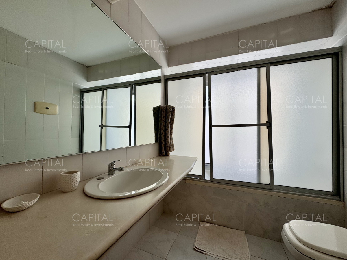 Apartamento ID.37573 - Penthouse Duplex en venta Playa Mansa Punta del Este.