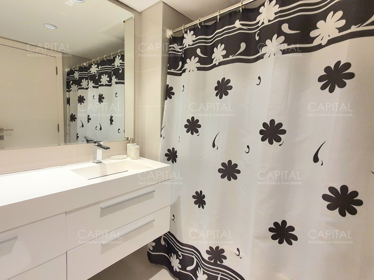 Apartamento ID.32026 - Venta Departamento Primera Línea dos dormitorios y dependencia de servicio en Playa Mansa Punta del Este