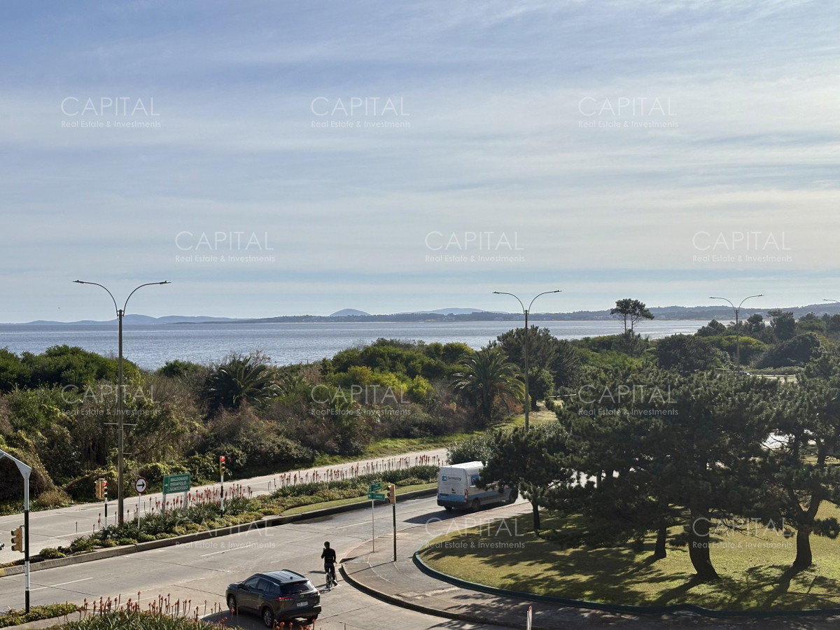 Apartamento ID.38202 - Coral Tower Departamento Esquinero