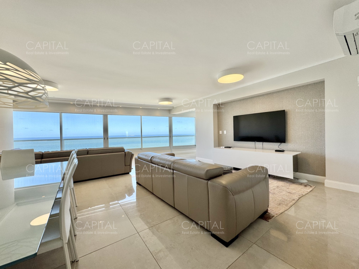 Apartamento ID.39295 - Le Parc esquinero piso alto en playa brava en venta