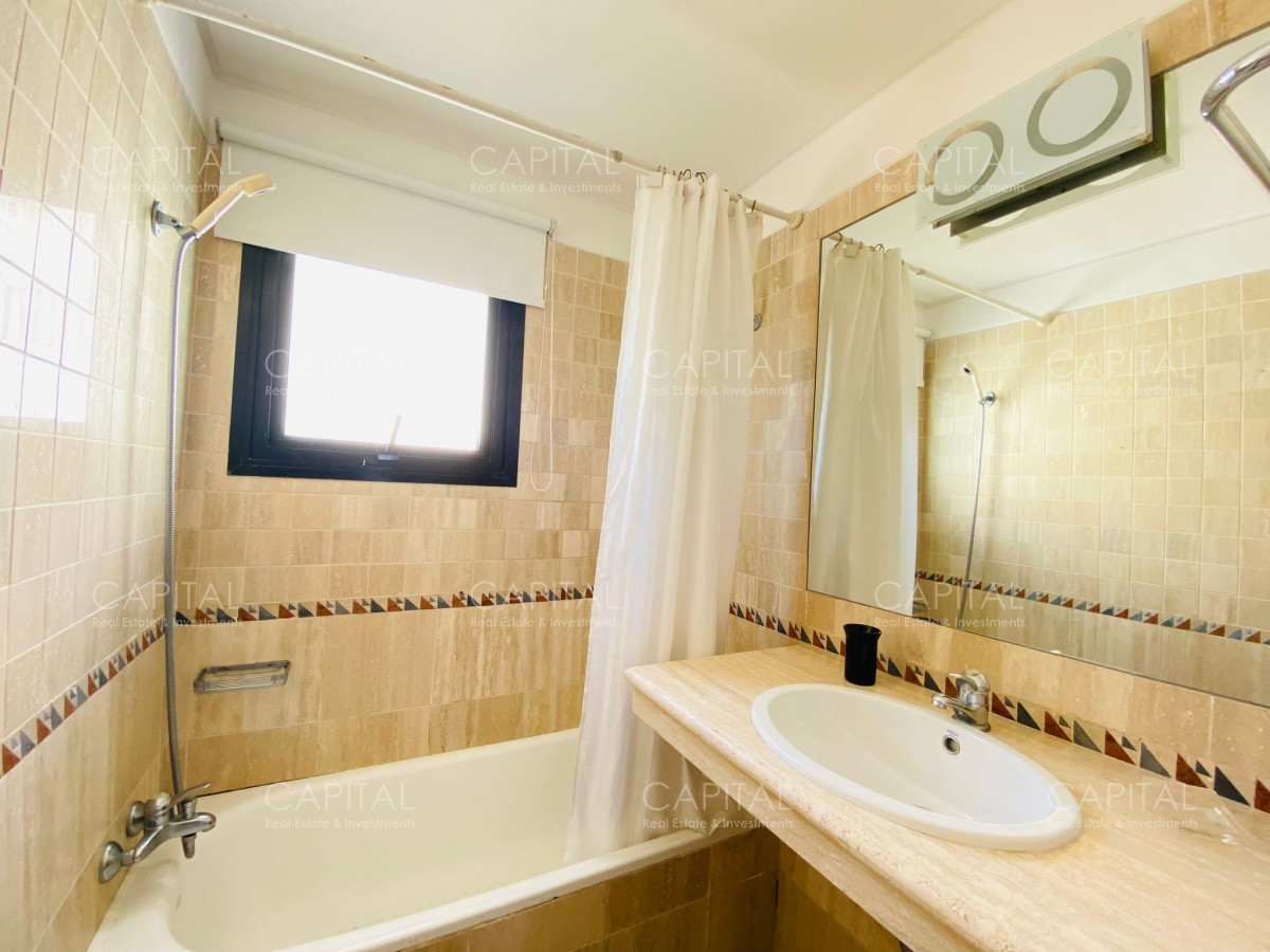 Apartamento ID.34603 - Apartamento en Alquiler Primera Linea Tres dormitorios con Parrillero