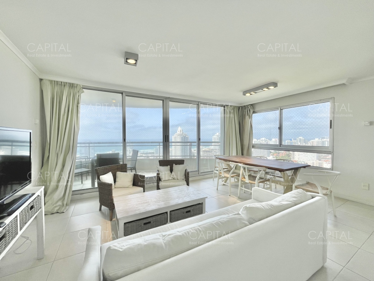 Apartamento ID.34303 - Apartamento de dos dormitorios en alquiler anual en playa brava, punta del este.