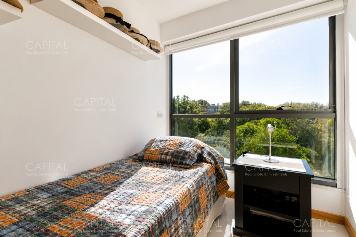 Apartamento ID.40730 - Departamento 3 dormitorios y dependencia frente a Playa Brava en Rincón del indio