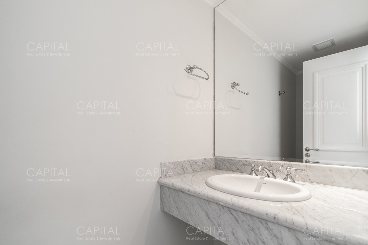 Apartamento ID.33655 - Milenium Tower Punta del Este Apartamento de tres dormitorios mas dependencia en Millenium Tower en Venta