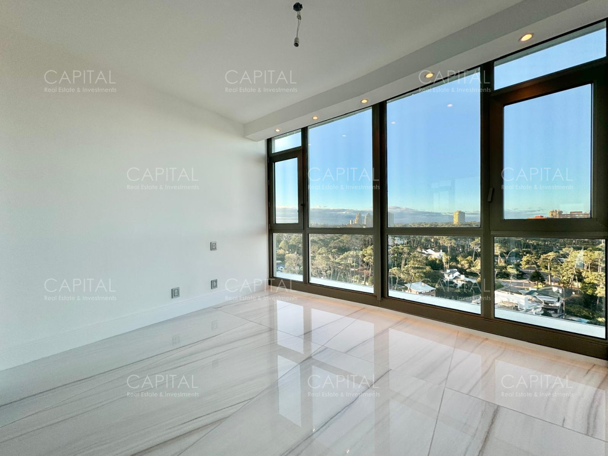 Apartamento ID.36499 - Fendi Chateau Residences Unificado en venta, Punta del Este, Playa Mansa