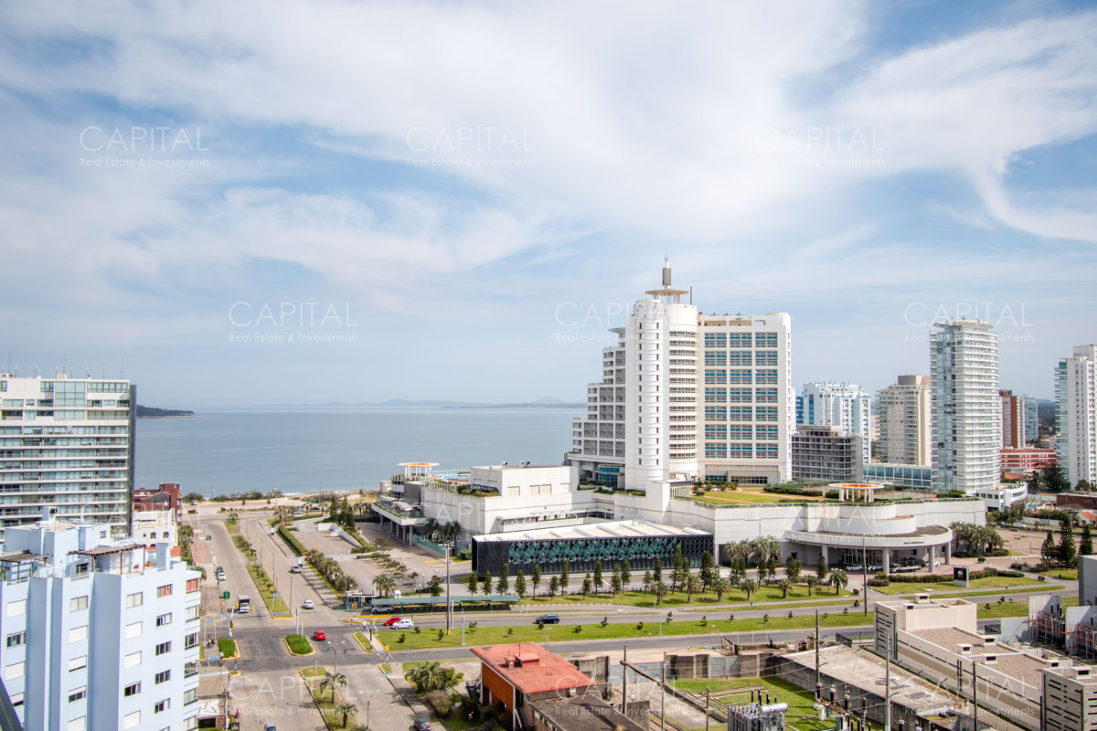 Apartamento ID.29881 - Apartamento de tres dormitorios en venta Art Tower Punta del Este