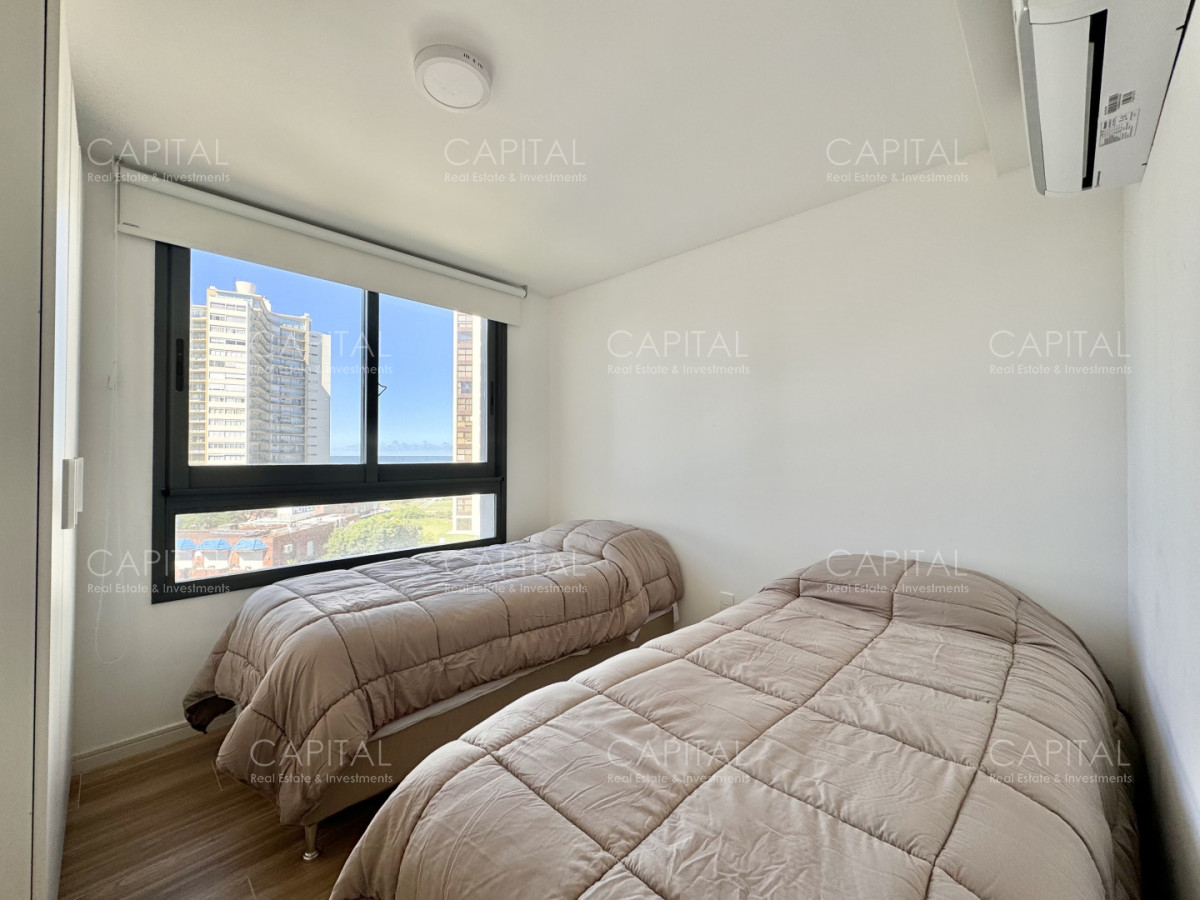 Apartamento ID.39958 - Apartamento en alquiler anual de dos dormtiroios, Playa Brava, Punta del Este.