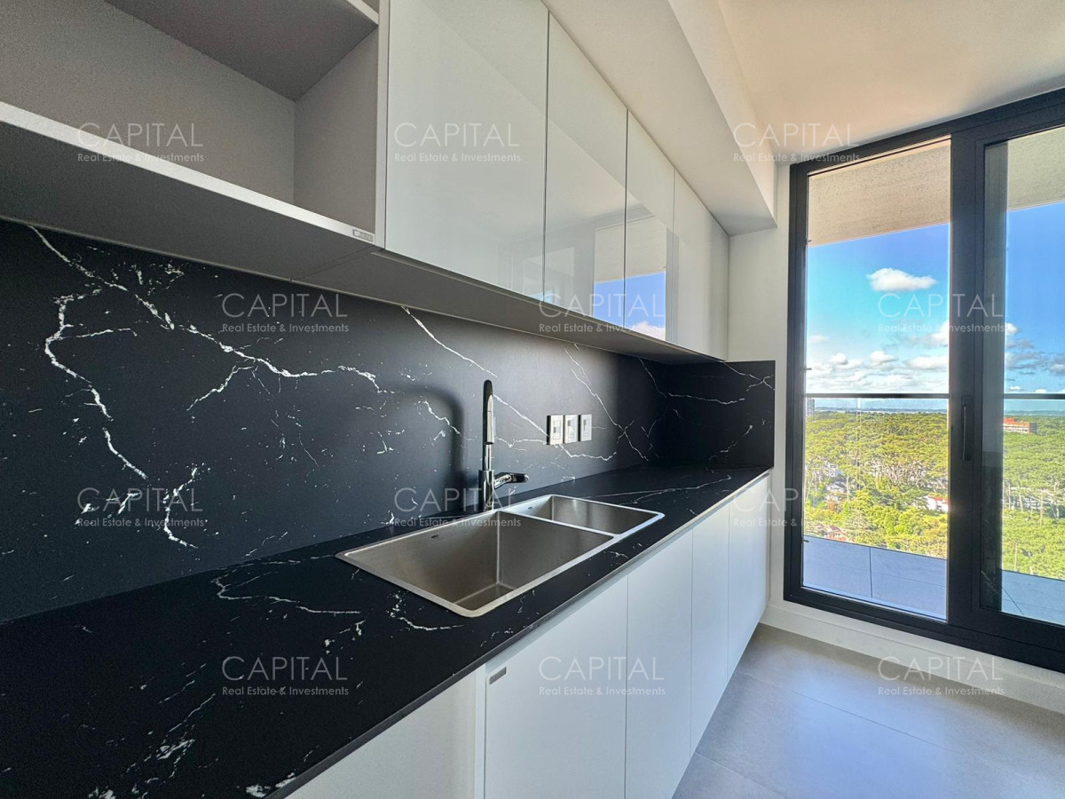Apartamento ID.32310 - Venetian Punta del Este de dos dormitorios en venta en Playa Mansa
