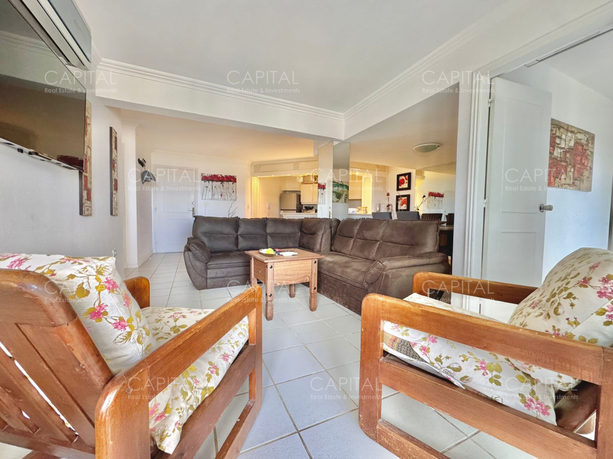 Apartamento ID.25811 - Apartamento en Venta Playa Mansa, Punta del Este Primera Linea