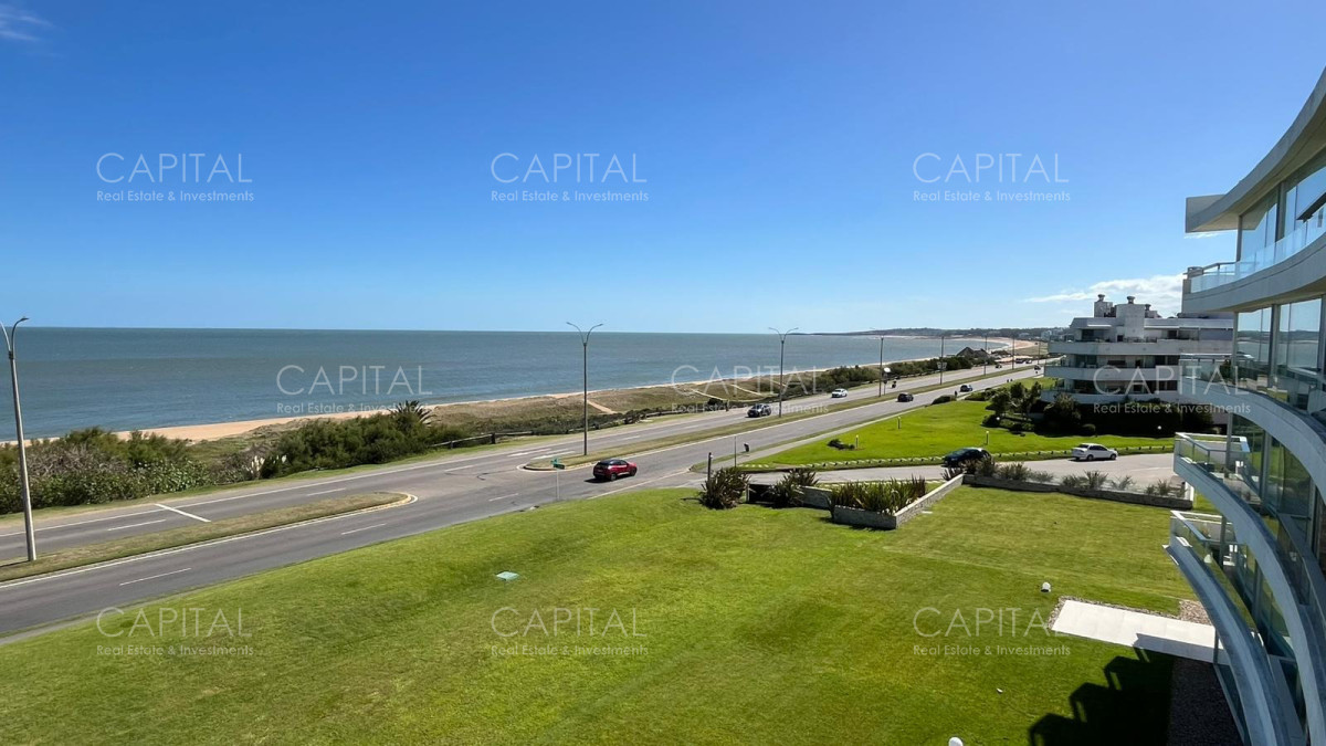 Apartamento ID.39821 - Apartamento en Venta de 3 dormitorios en playa mansa.