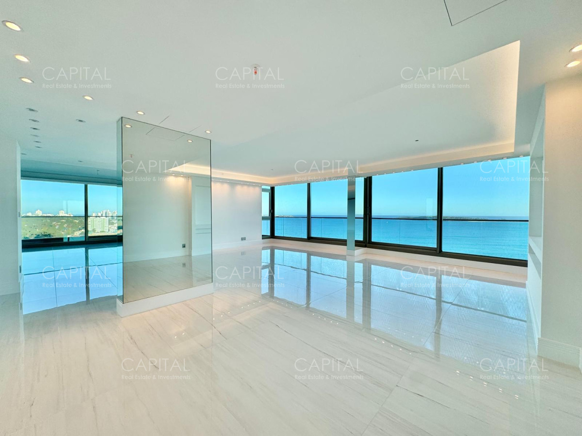 Apartamento ID.36499 - Fendi Chateau Residences Unificado en venta, Punta del Este, Playa Mansa