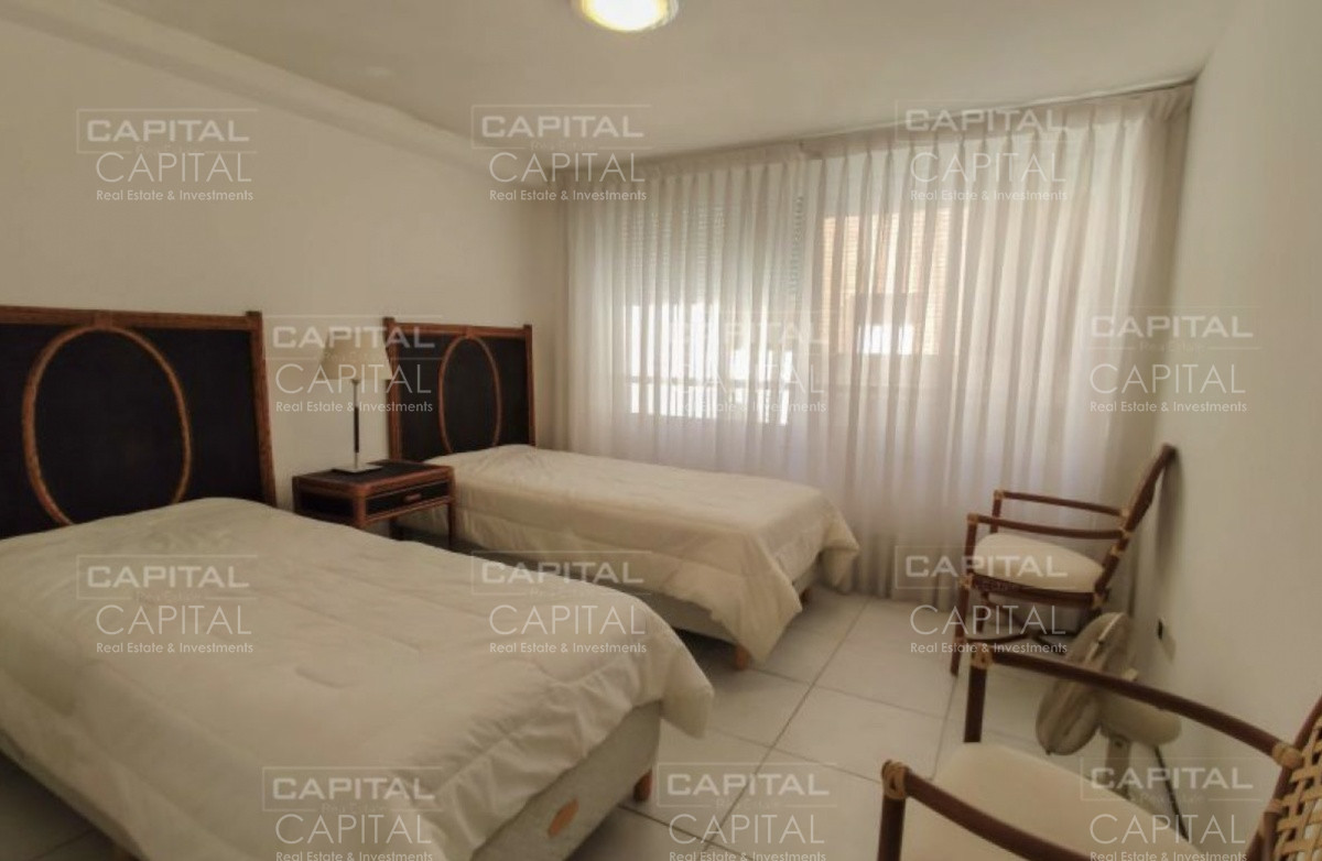Apartamento ID.32356 - Apartamento en Puerto de Punta del Este en Venta