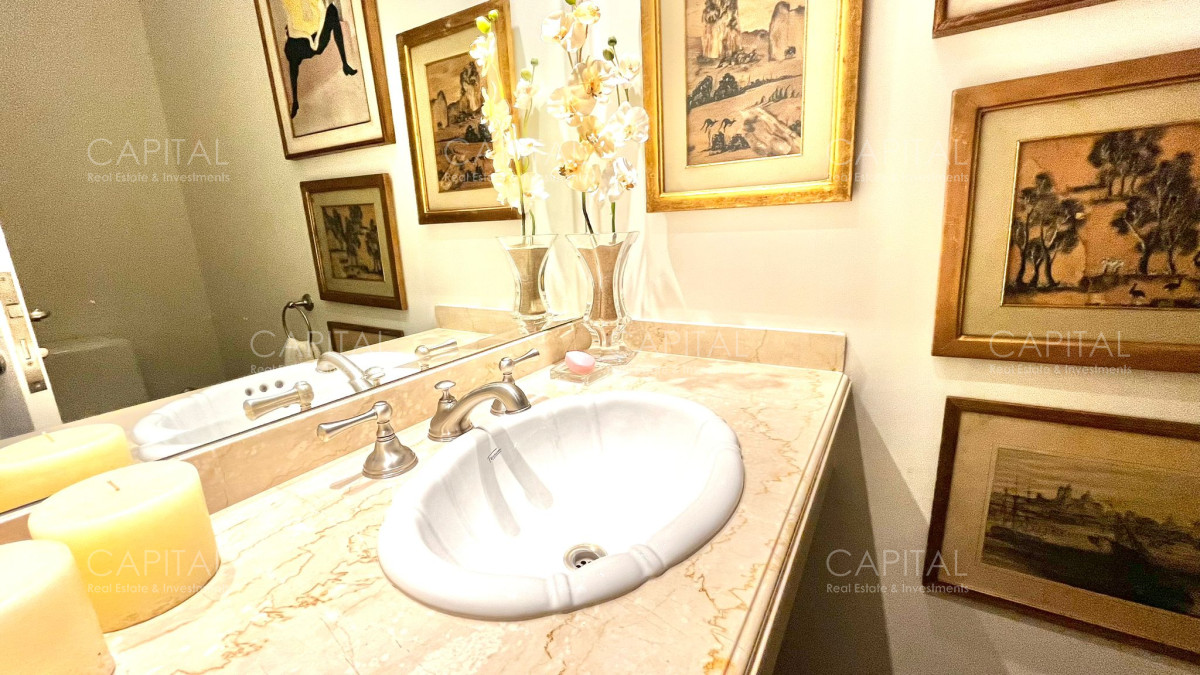 Apartamento ID.28117 - Muy Lindo Apartamento Alquiler de Temporada de 2 dormitorios Playa mansa, Punta del Este.