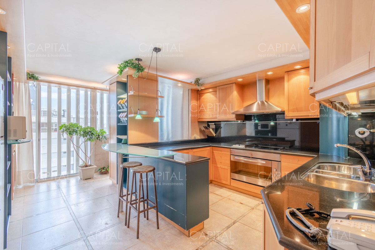 Apartamento ID.30607 - Penthouse de Cuatro Dormitorios frente al Mar - Venta Playa Mansa