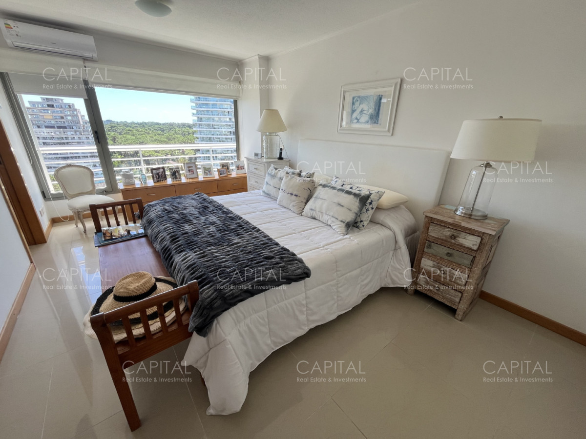 Apartamento ID.39686 - Penthouse en Venta zona brava